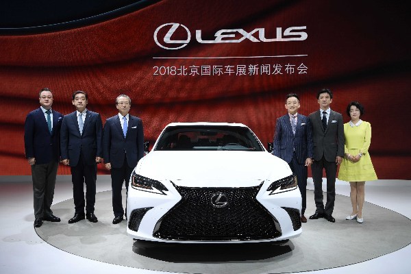 LEXUS雷克萨斯旗下11款车型北京车展悉数登台展示